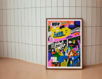 Affiche graphique et colorée UBU posée dans un cadre contre un mur
